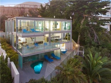 Oceanfront Luxury Malibu Home